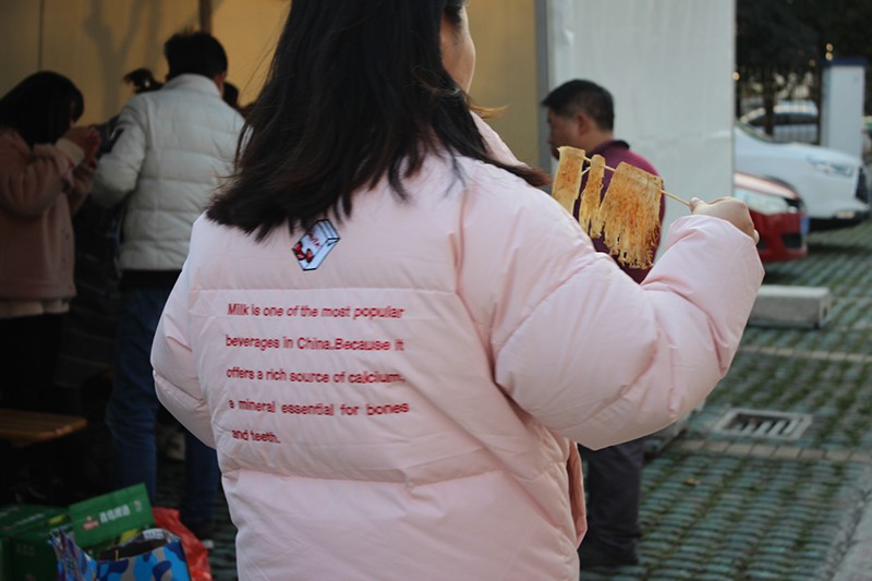 華燁篷房燒烤現(xiàn)場 華燁篷房燒烤現(xiàn)場