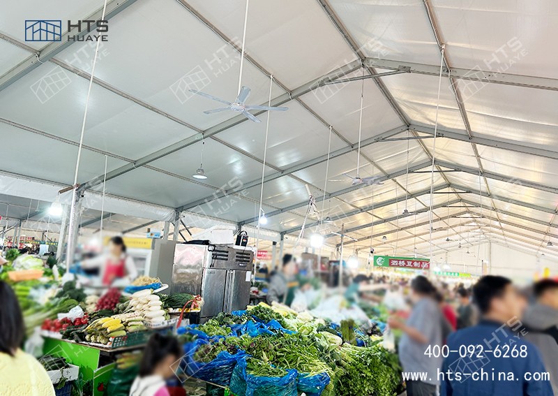 這座接近4000平方米的菜市場篷房，正式投入使用了