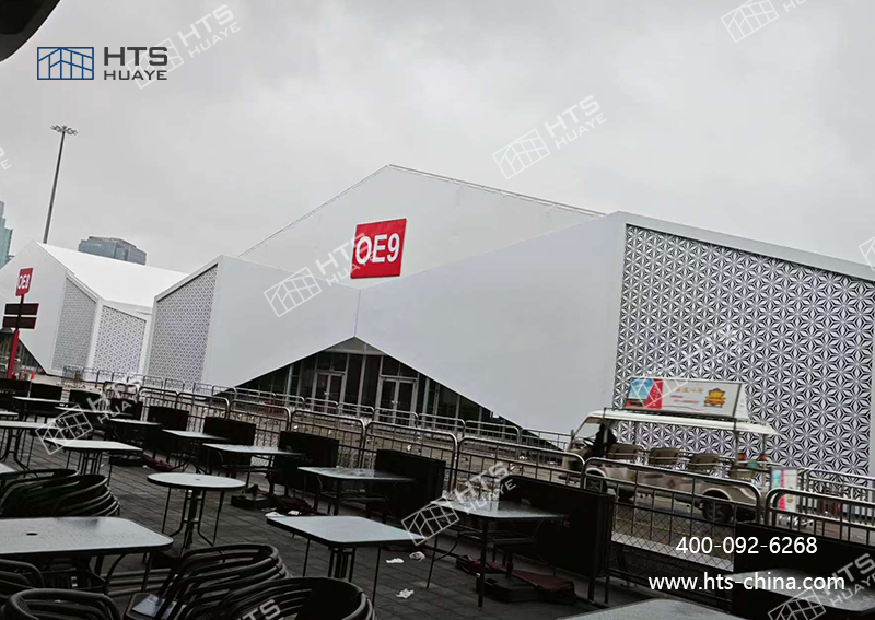 為上海成功交付了 4 座大型展覽篷房,助力當地會展活動的順利開展 為上海成功交付了 4 座大型展覽篷房,助力當地會展活動的順利開展